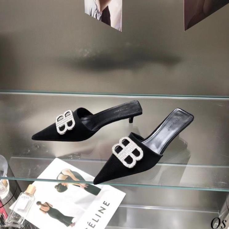 Sục Balenciaga 4 Màu Trắng Đen Hồng Xanh Full Size 35-38