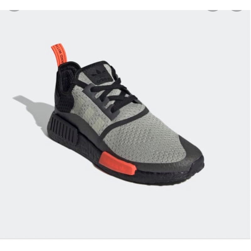 Giầy Adi/das NMD R1 trainer FY3562 Nhật bản
