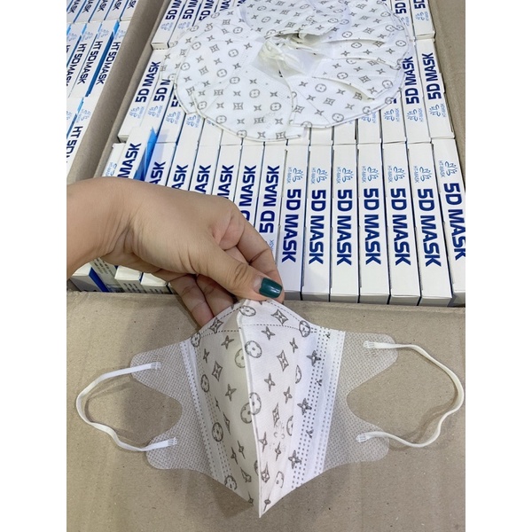 Khẩu Trang 5D Mask hoa văn hộp 10 cái