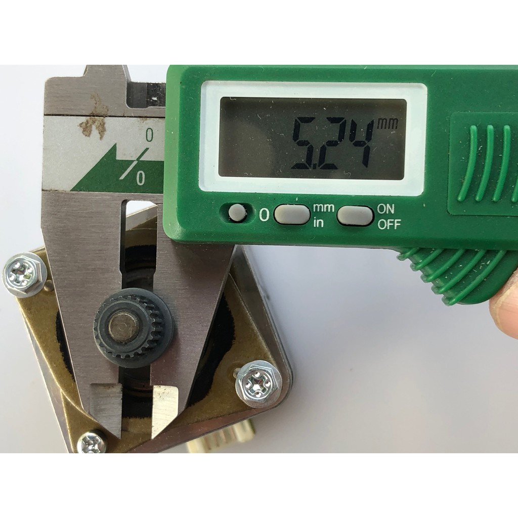 Động cơ bước 17PMK043P5V