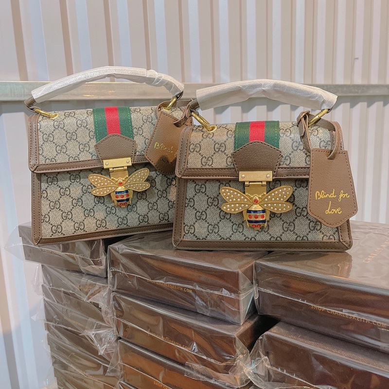 Túi G.C sọc khoá ong