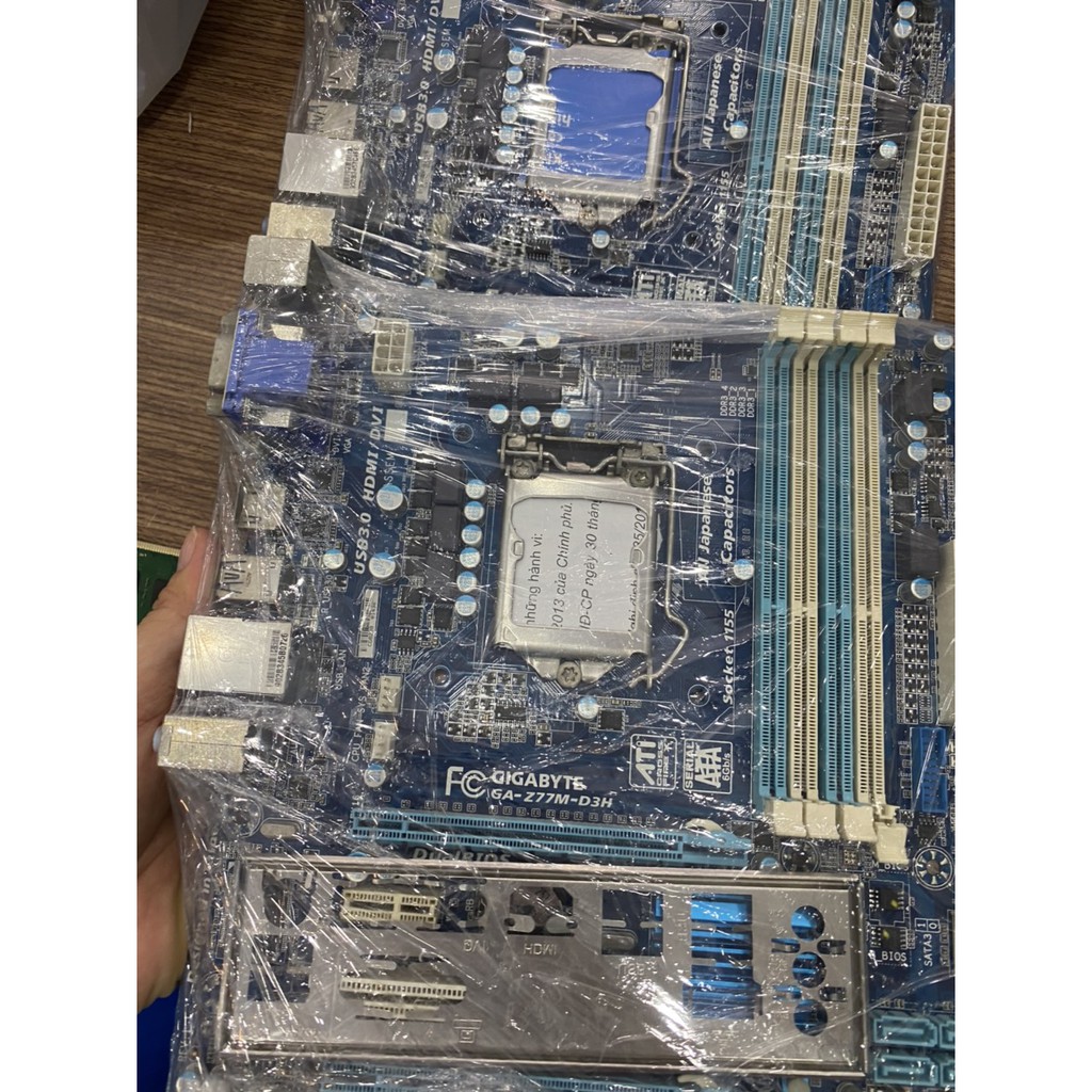 MAINBOARD GIGA Z77 -D3H 4 KHE RAM