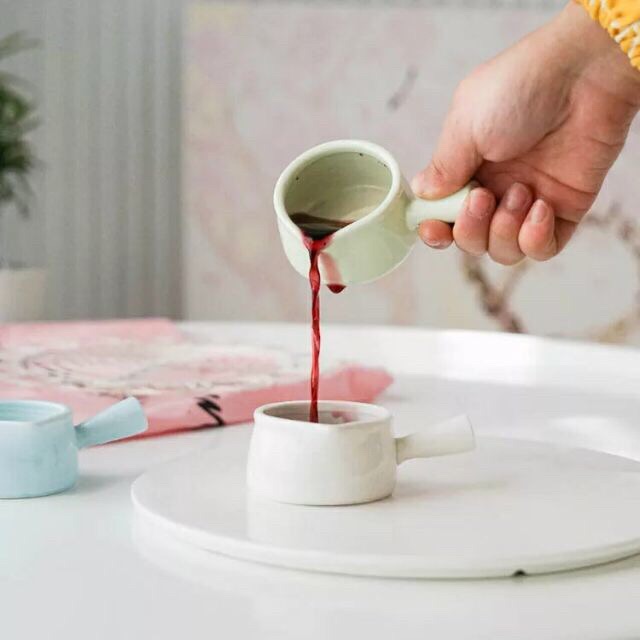 Bát sứ hình gáo nước cho bé ADKN