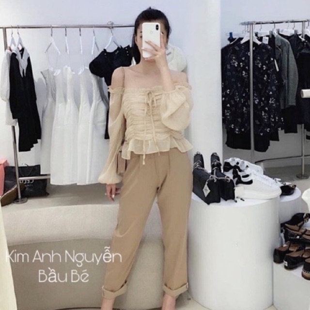 Áo sơ mi tơ trễ vai tay bồng nhún chun viền bèo ngực siêu xinh l1 om