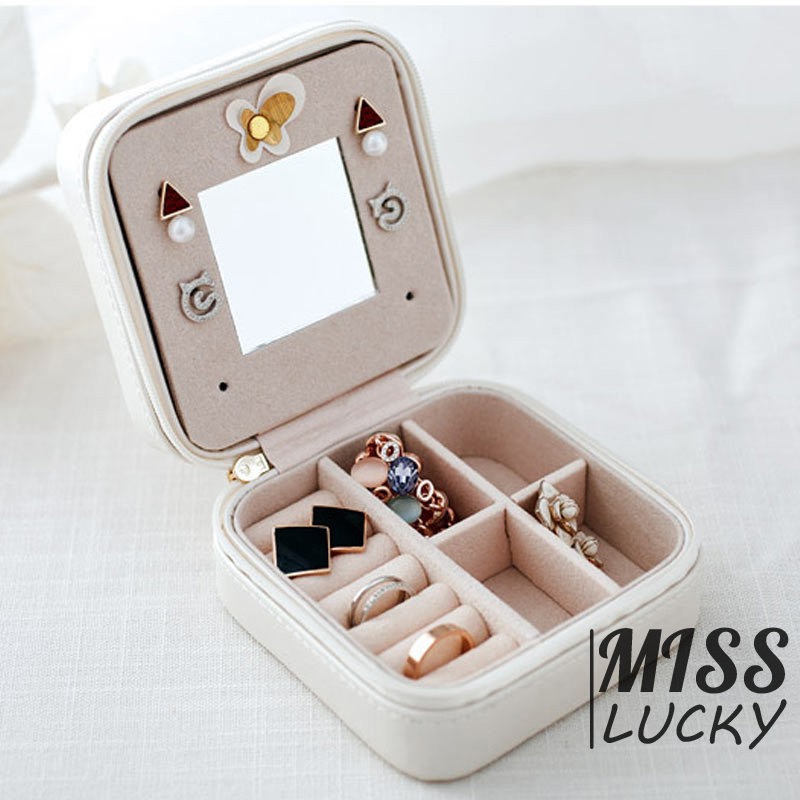 Hộp đựng đồ trang sức 10*10*5cm bằng PU nhỏ gọn tiện dụng