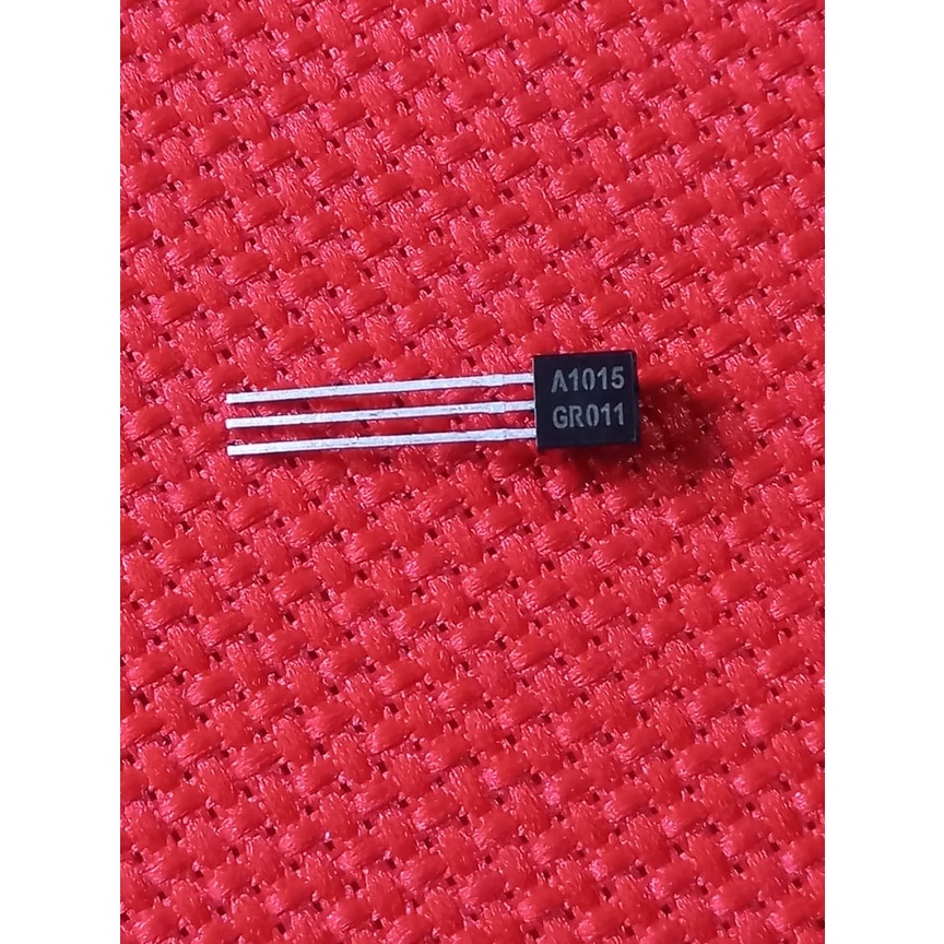 Transistor A1015 TO-92 50V 0.5A PNP