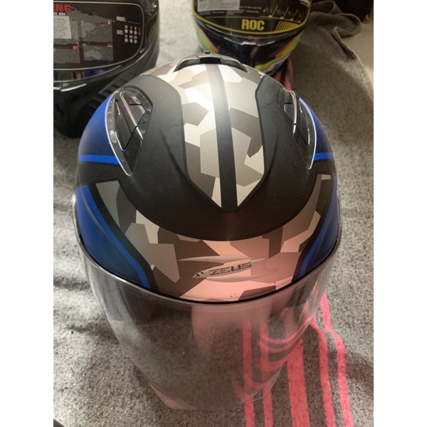 Nón bảo hiểm 3/4 Zeus 2 kính cũ chính hãng