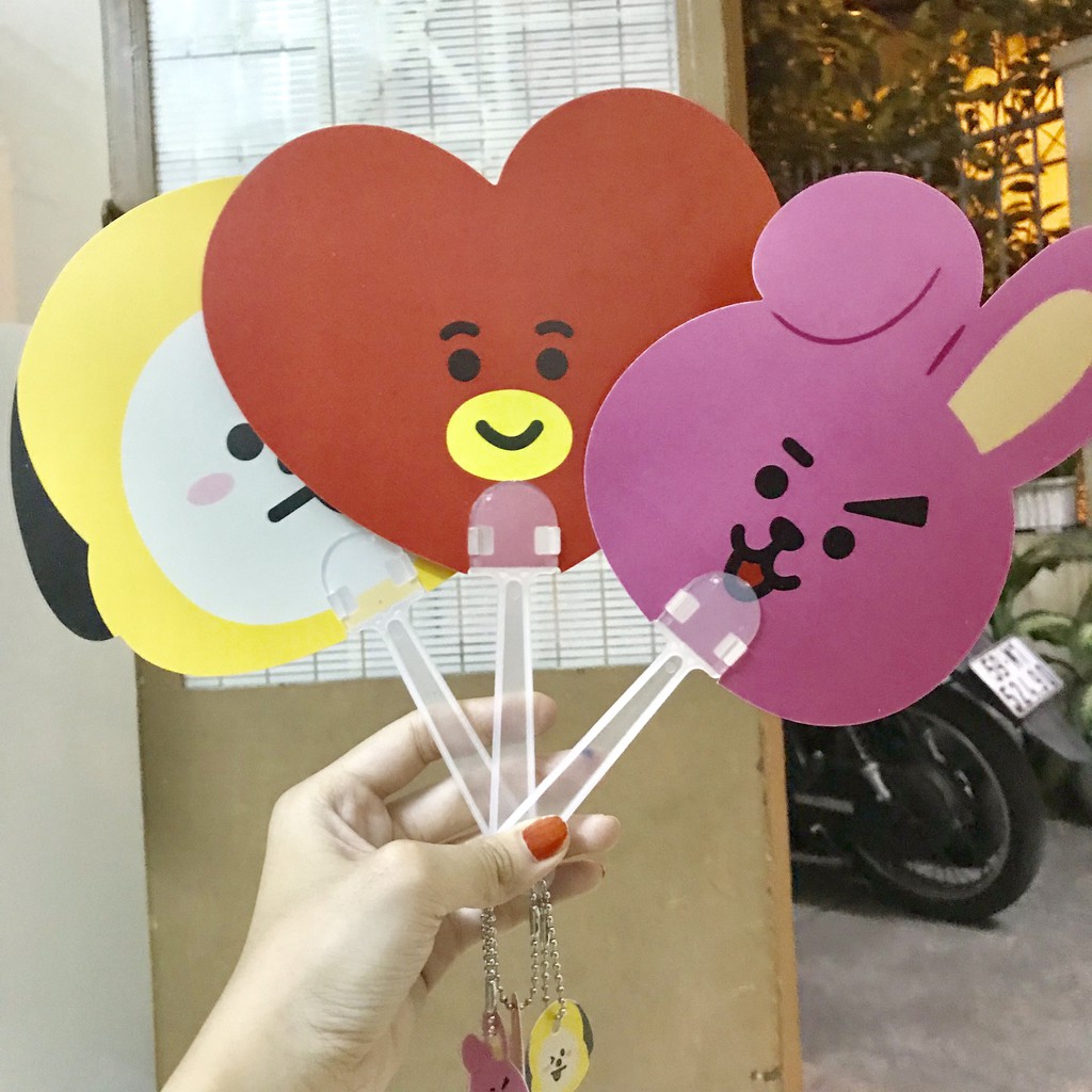 Quạt Cầm Tay BT21 BTS Mẫu Mới