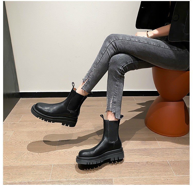 Giày Bốt Thời Trang Hàn Quốc Cá Tính Cho Nữ | BigBuy360 - bigbuy360.vn