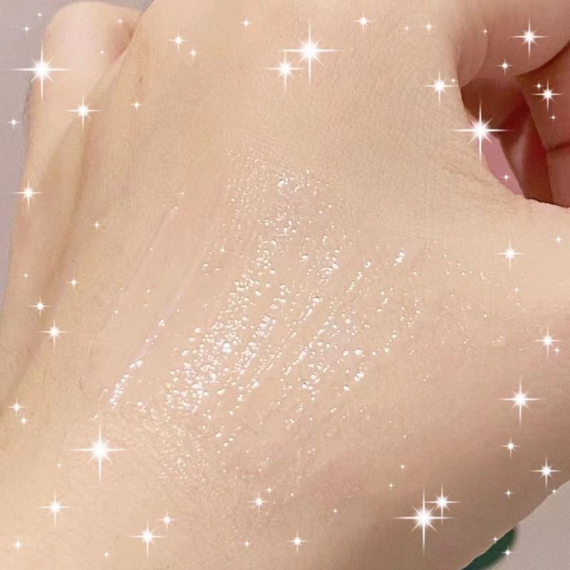 SON DƯỠNG MÔI NỘI ĐỊA TRUNG FANSI LIN DƯỠNG ẨM MÔI MỀM MẠI VÀ CÓ MÙI THƠM MÁT, GIÚP ĐÔI MÔI HỒNG HÀO CĂNG MỌNG