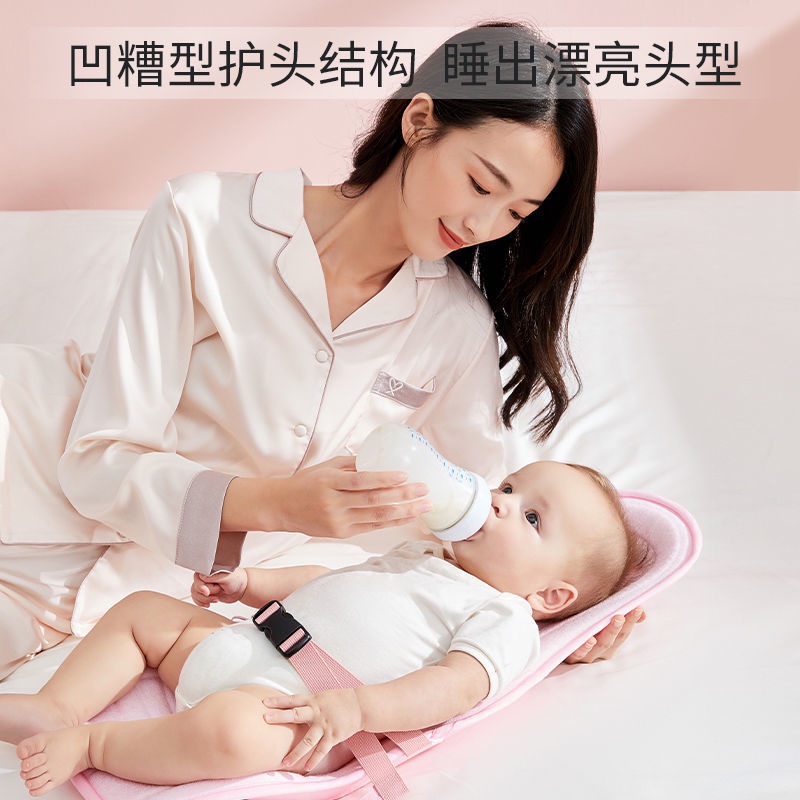 Gối Kê Tay Hỗ Trợ Cho Bé Bú Tiện Lợi