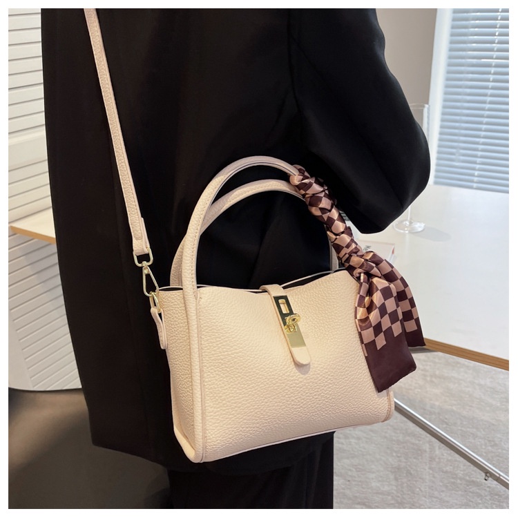 IELGY Túi Đeo Vai Dáng Xô Phong Cách Phương Tây Chất Lượng Cao Cho Nữ