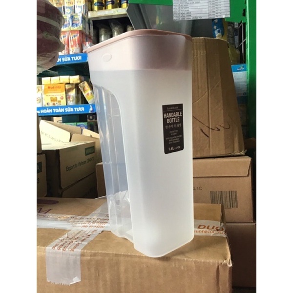 Bình đựng nước Lock lock 1,4l - quà từ friso