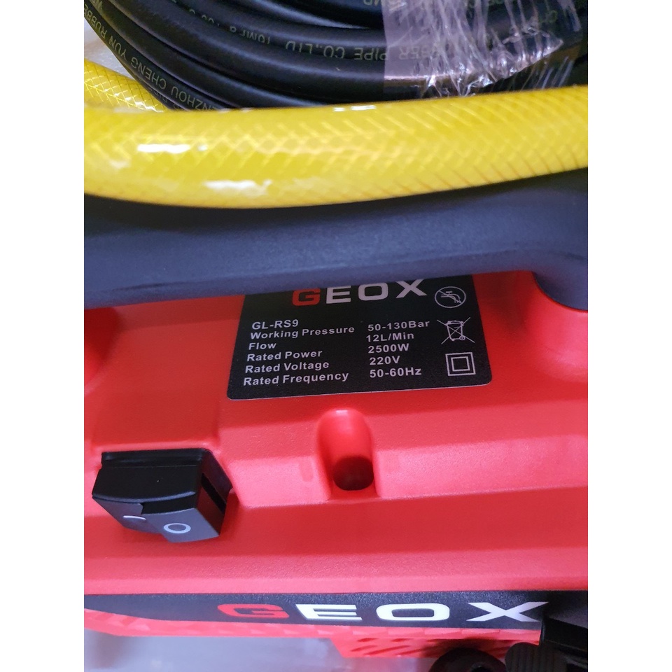 Máy rửa xe GEOx RS9 chỉnh áp 2500w - máy rửa xe gia đình chỉnh áp