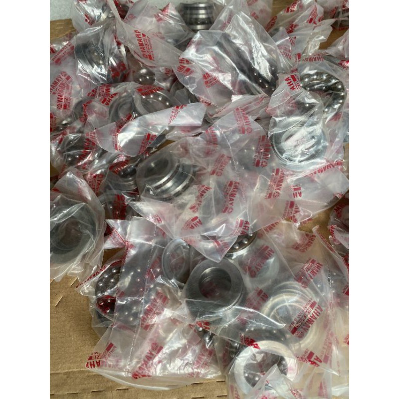 Bộ chén cổ,bát phốt drem,ware,sirius ...các loại xe Honda,yamaha