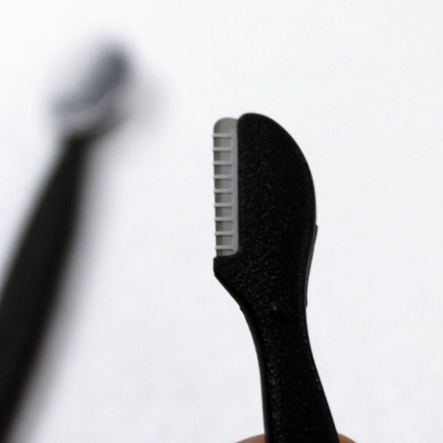 Dao Cạo Mày Kai Groom Eyebrow Razor