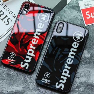 Ốp iPhone X Supreme