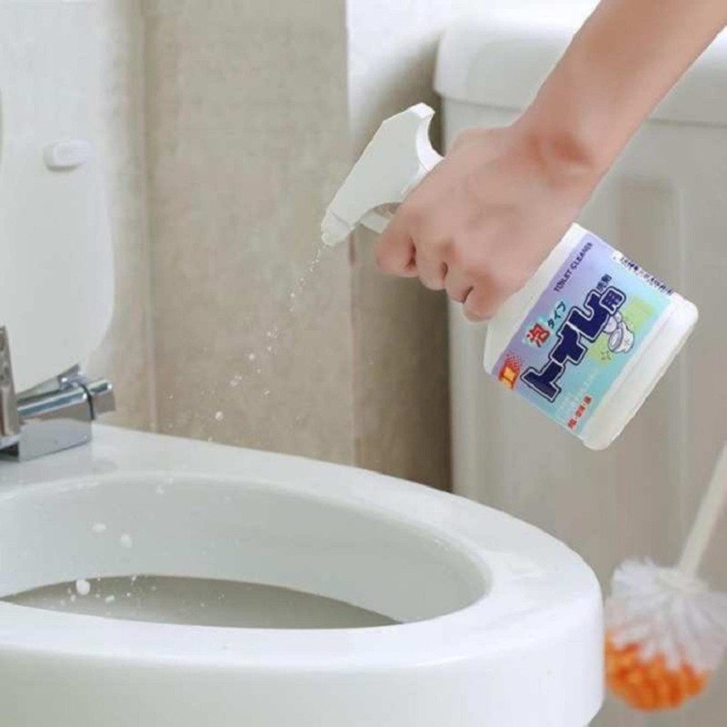 Chai Xịt Tẩy Rửa Rocket 300ML Vệ Sinh Bồn Cầu Nội Địa Nhật Chính Hãng