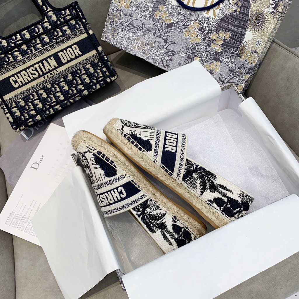 Giày Lười Thiết Kế Mới Năng Động Thời Trang Dành Cho Nữ