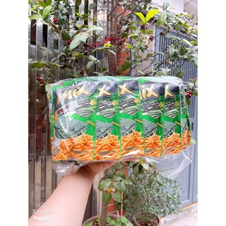 Lốc 12 gói snack tăm mix vị Thái Lan