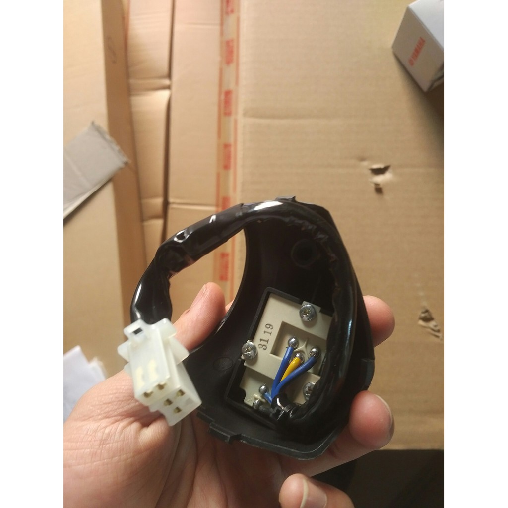 Công Tắc Đề Xe Ex 135
