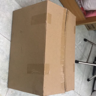 Khẩu trang của chị