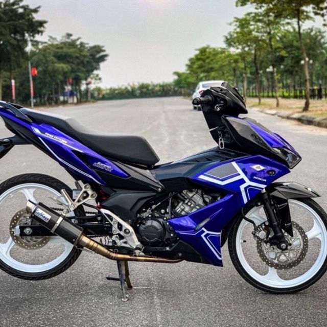 ( Quí khách vui lòng mang ra tiệm cho thợ dán ) Tem winner x dán xe xanh gp