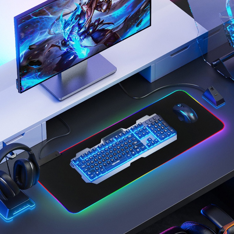 Lót ChuộT Gaming Có ĐèN LED RGB Với 4 CổNg USB
