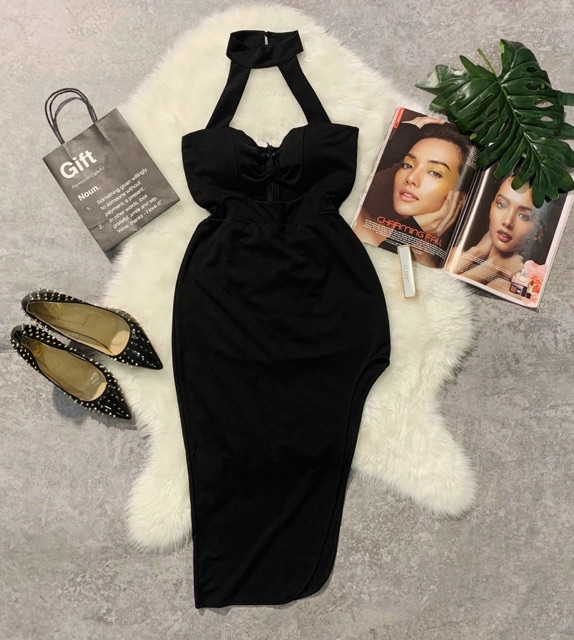 Đầm body khoét eo chocker thiết kế | BigBuy360 - bigbuy360.vn