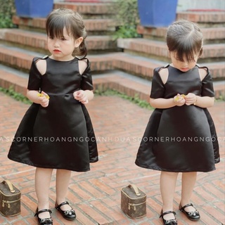 Váy đầm đen hở vai cho bé gái