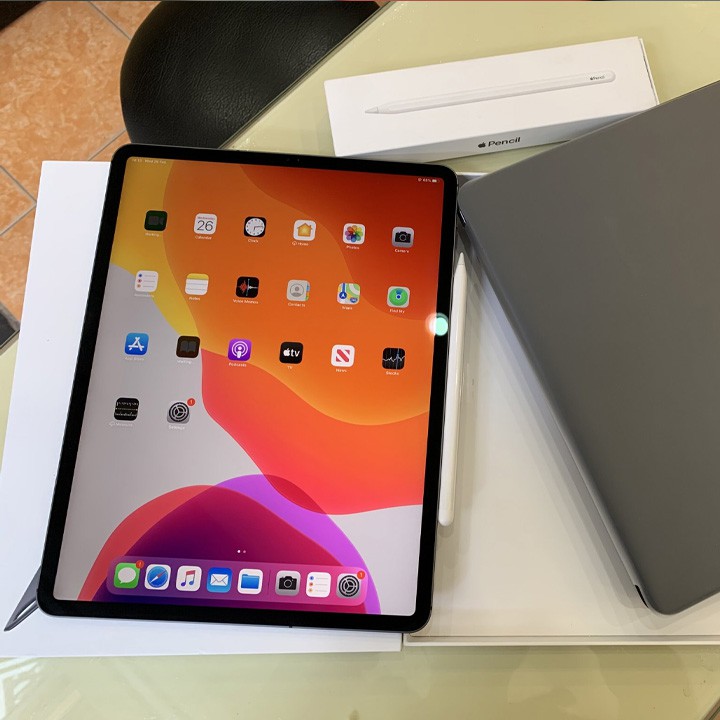 IPAD Pro 2018 11 inch 4G+WIFI 99% 64GB MỚI 99% BẢO HÀNH chính hãng 12 THÁNG TẠI  XOAN STORE | BigBuy360 - bigbuy360.vn