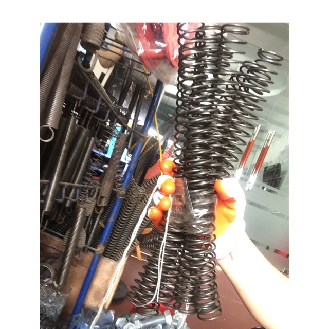 Lò xo nén phi 30 sợi 2ly dài 30cm