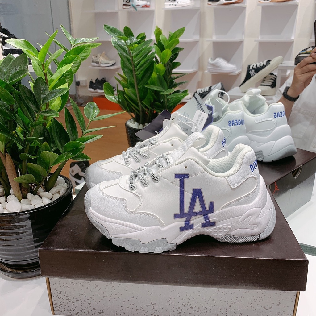 [ 𝐒𝐀𝐋𝐄 ĐẬ𝐌 ] Giày 𝐌𝐋𝐁 Boston hót hít, Giày Thể Thao Tăng Chiều Cao 𝐌𝐋𝐁 Boston Hot Nhất | BigBuy360 - bigbuy360.vn