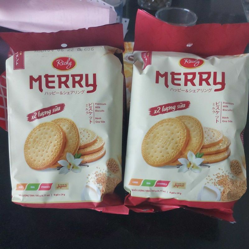 Bánh Quy Sữa Merry Richy 192g