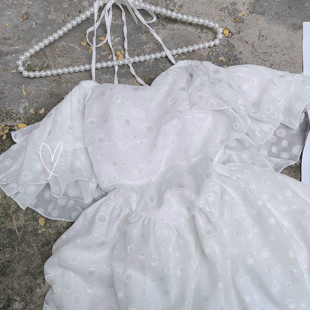 SET ÁO TAI BÈO TẦNG +  CHÂN VÁY XÒE TRẮNG