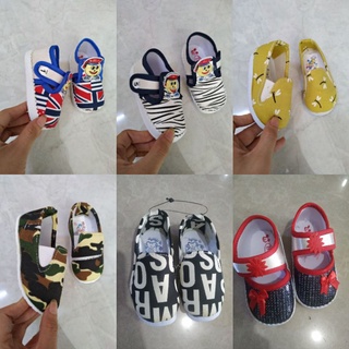 Giày xốp tập đi dáng giày lười cho bé trai gái