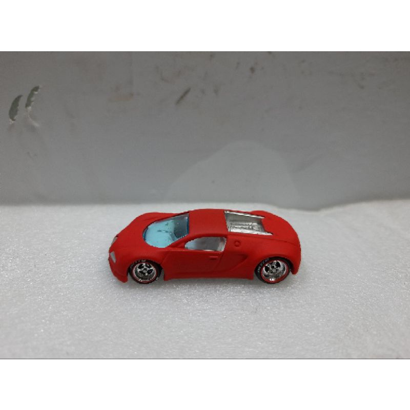 Xe Hot Wheels Custom Real riders Bugatti Veyron wall mart , hàng hiếm