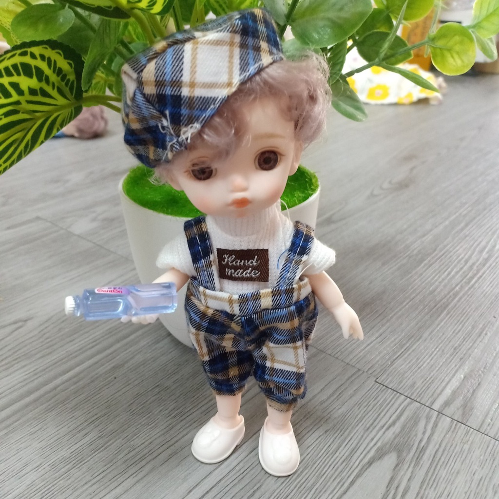 Chai nước khoáng mini đồ chơi mô phỏng cho búp bê