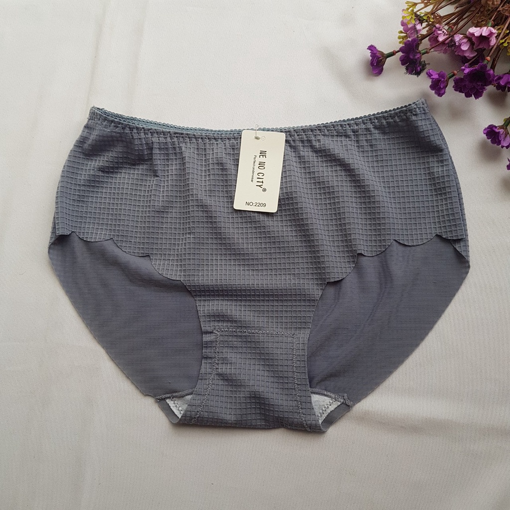 Quần lót nữ dạng đúc