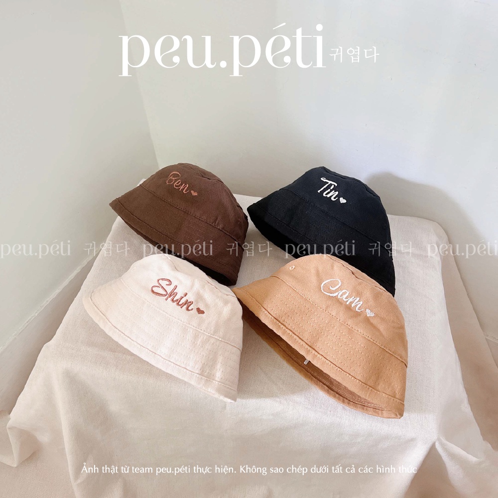 Mũ Bucket thêu tên bé phong cách Hàn 4 màu lựa chọn - peu.péti