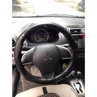 Bọc Vô Lăng Vân Carbon Xe Mitsubishi