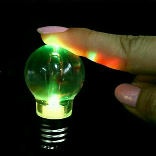 Móc khóa led hình bóng đèn