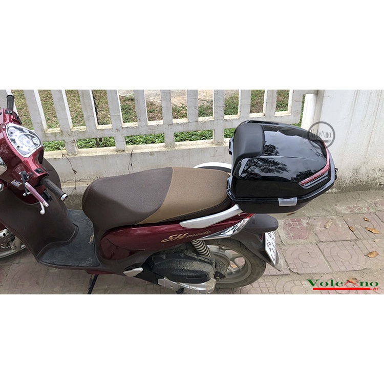 Thùng Đựng Đồ Gắn Đuôi Xe Máy TD06 Volcano