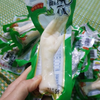 Combo 50 cái chân gà cay yu yu