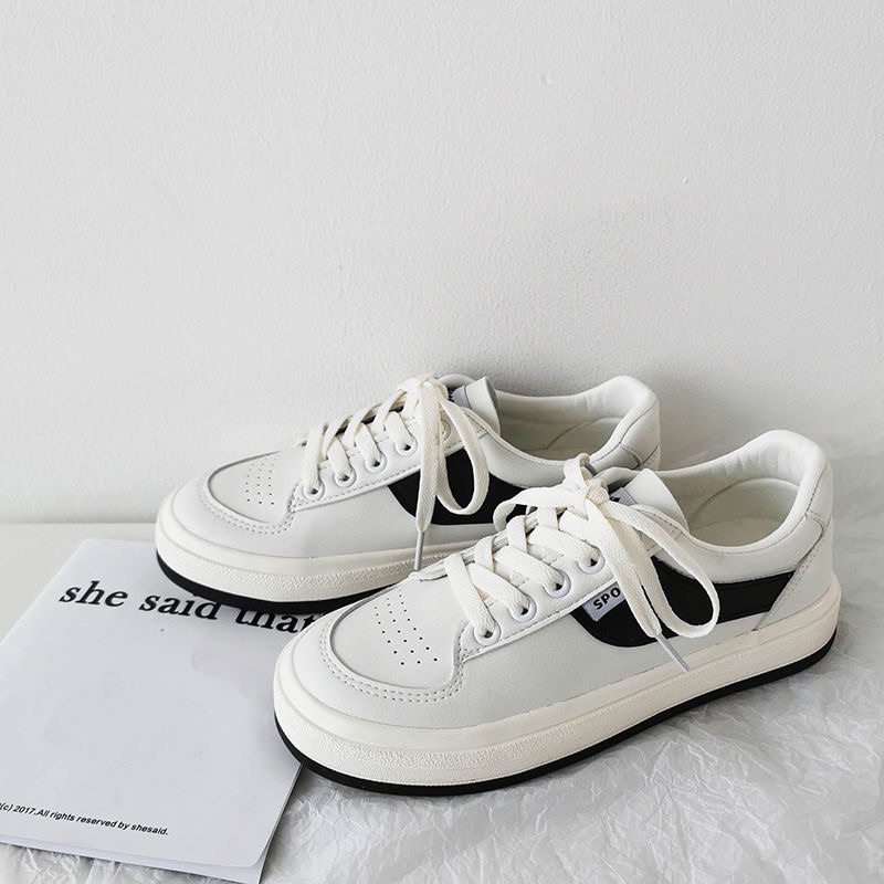 Giày Thể Thao Nữ SPORT Trắng Đen Cao 3cm Đế Bánh Mì Tăng Chiều Cao Phong Cách Ulzzang