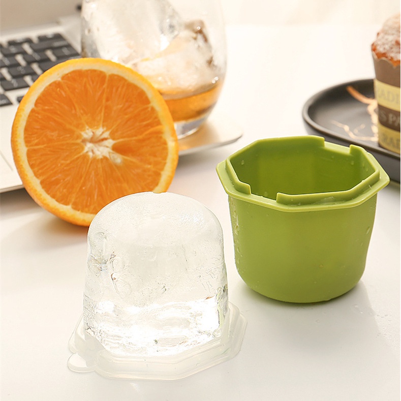 Khuôn Silicone Làm Đá Viên Có Nắp Đậy Tiện Lợi