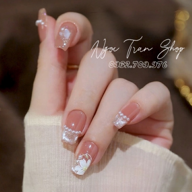 Khay Ngọc Trai Nửa Trắng Ngà Xà Cừ Trang Trí Móng