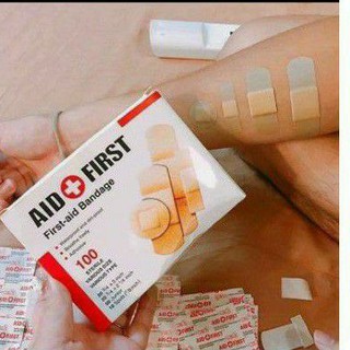 Hộp 100 băng gạc y tế dán vết thương