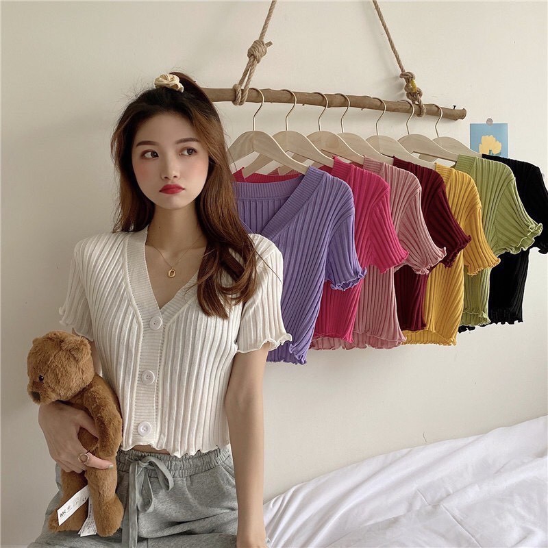 Áo Crotop Thun Gân Tay Ngắn Cổ V Nút Bự Hot Trend Phong Cách Jennie Blackpink TTSLA0275