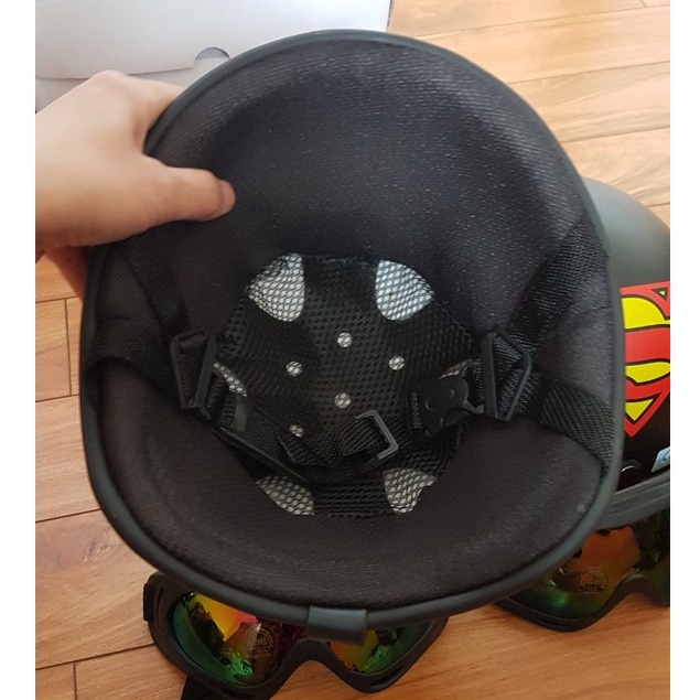 Mũ Bảo Hiểm Nữa Đầu (1/2)Kèm Kính mẫu Siêu Nhân